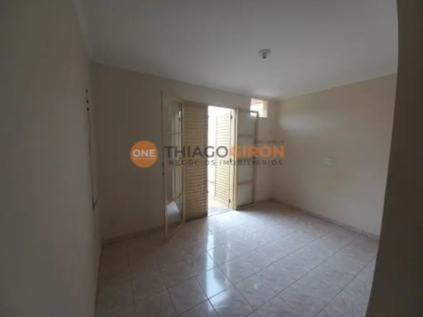 Casa com 3 quartos à venda, 250m2 em Umuarama, Aracatuba - SP - imagem 7 Foto 7 de Casa com 3 quartos à venda, 250m2 em Umuarama, Aracatuba - SP