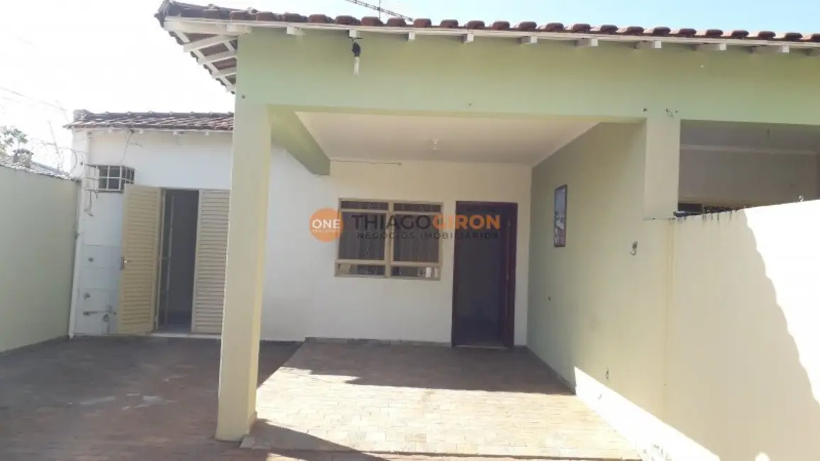 Casa com 3 quartos à venda, 250m2 em Umuarama, Aracatuba - SP - imagem 8 Foto 8 de Casa com 3 quartos à venda, 250m2 em Umuarama, Aracatuba - SP