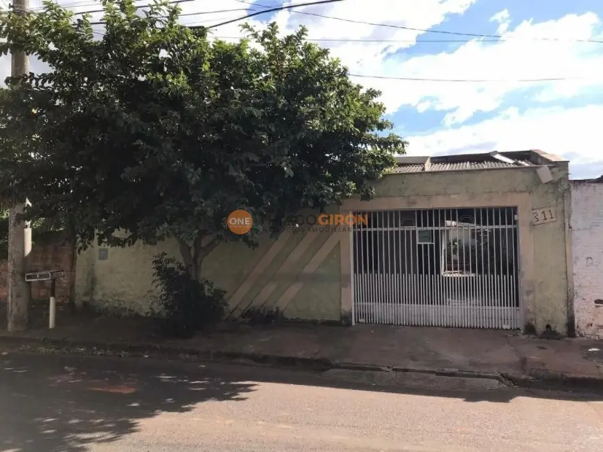 Foto 1 de Casa com 2 quartos à venda, 250m2 em Vila Alba, Aracatuba - SP