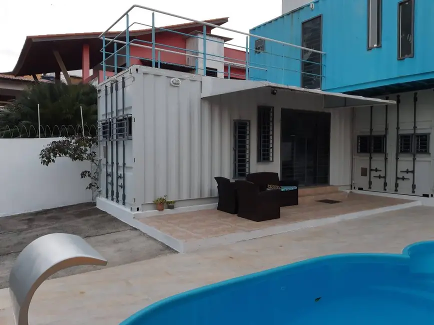 Foto 2 de Casa com 9 quartos à venda, 250m2 em Centro, Tibau Do Sul - RN