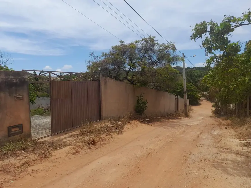 Foto 1 de Terreno / Lote à venda, 1029m2 em Tibau Do Sul - RN