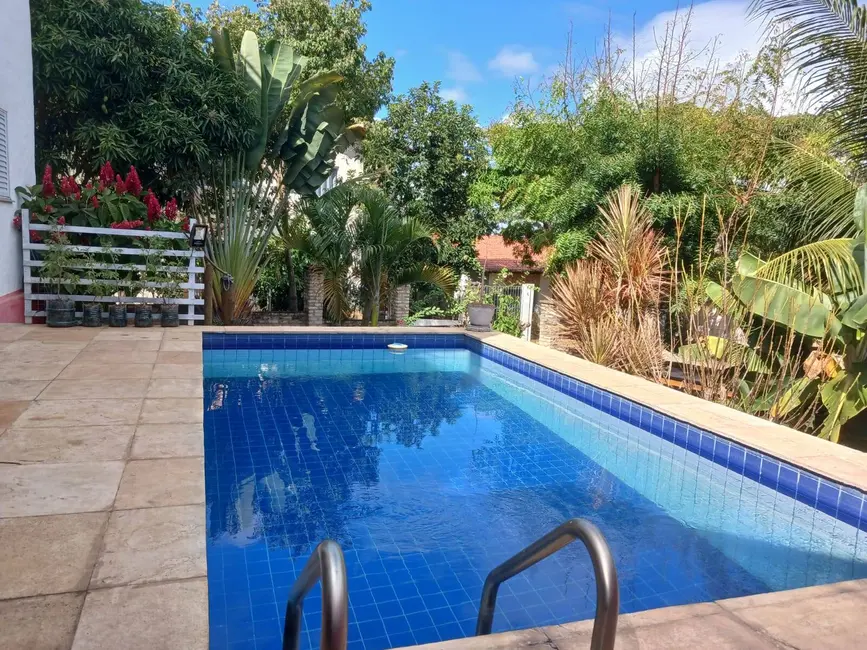 Foto 1 de Casa com 6 quartos à venda, 344m2 em Centro, Tibau Do Sul - RN