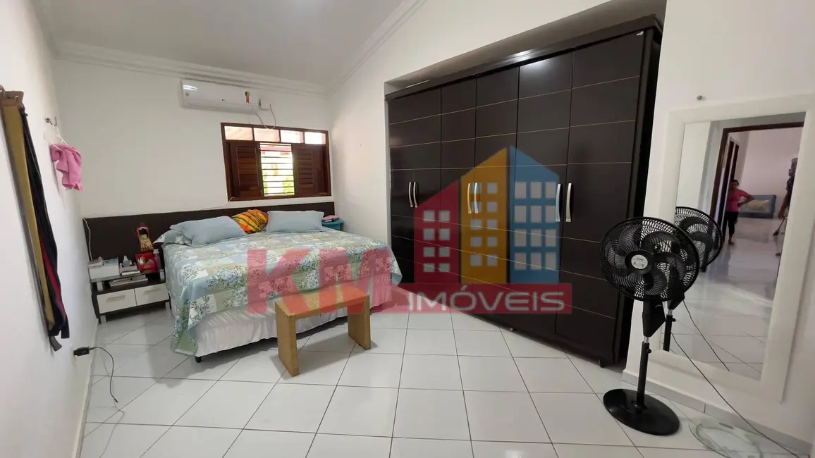 Foto 4 de Casa com 3 quartos à venda, 936m2 em Presidente Costa e Silva, Mossoro - RN