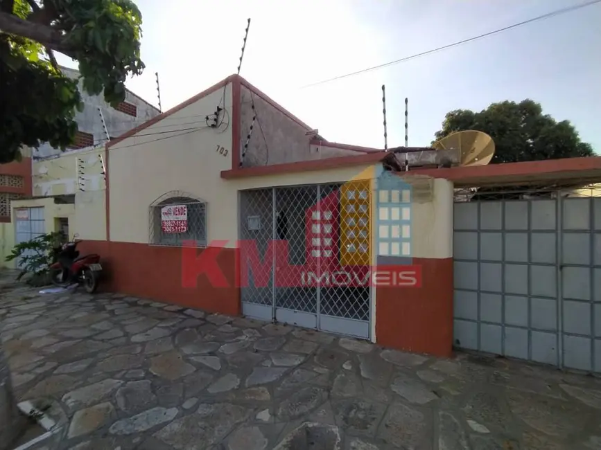 Foto 1 de Casa com 3 quartos à venda, 540m2 em Santo Antônio, Mossoro - RN