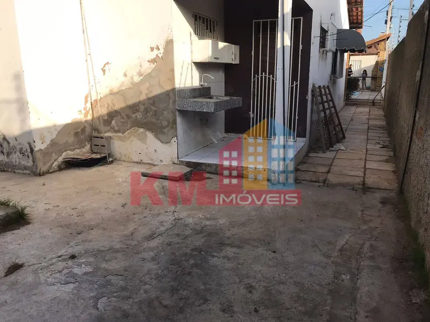 Foto 2 de Casa com 3 quartos à venda, 300m2 em Presidente Costa e Silva, Mossoro - RN