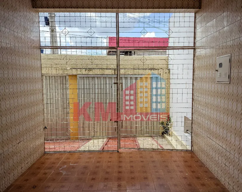 Casa com 3 quartos à venda, 184m2 em Paredões, Mossoro - RN - imagem 3 Foto 3 de Casa com 3 quartos à venda, 184m2 em Paredões, Mossoro - RN