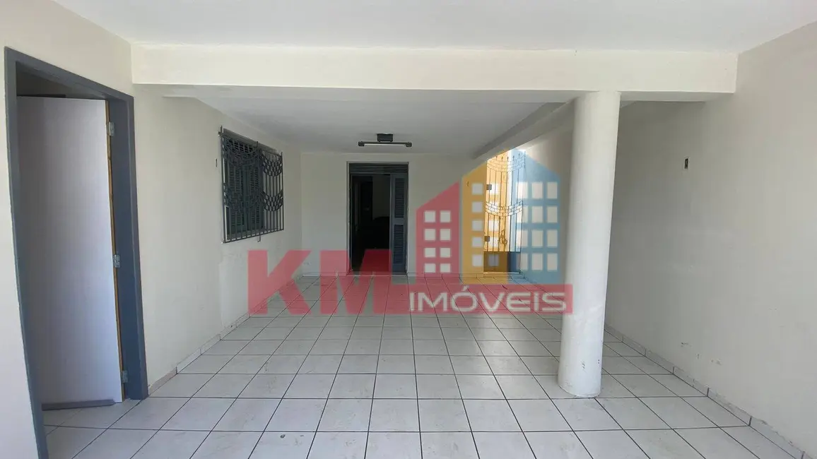 Foto 4 de Casa com 5 quartos à venda e para alugar, 325m2 em Centro, Mossoro - RN
