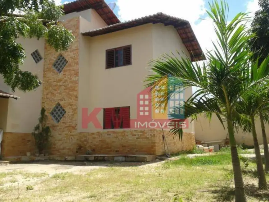 Casa com 4 quartos à venda, 366m2 em Presidente Costa e Silva, Mossoro - RN - imagem 4 Foto 4 de Casa com 4 quartos à venda, 366m2 em Presidente Costa e Silva, Mossoro - RN