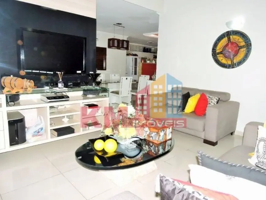 Foto 4 de Casa com 3 quartos à venda, 240m2 em Presidente Costa e Silva, Mossoro - RN