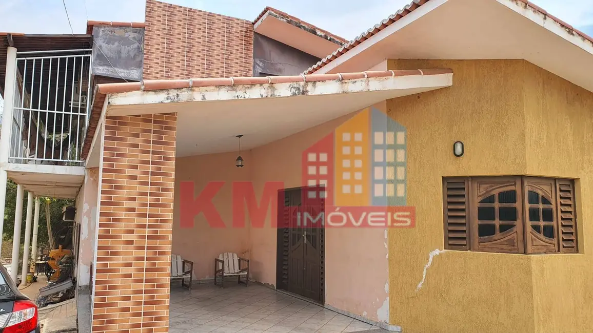 Foto 2 de Casa com 6 quartos à venda, 323m2 em Presidente Costa e Silva, Mossoro - RN