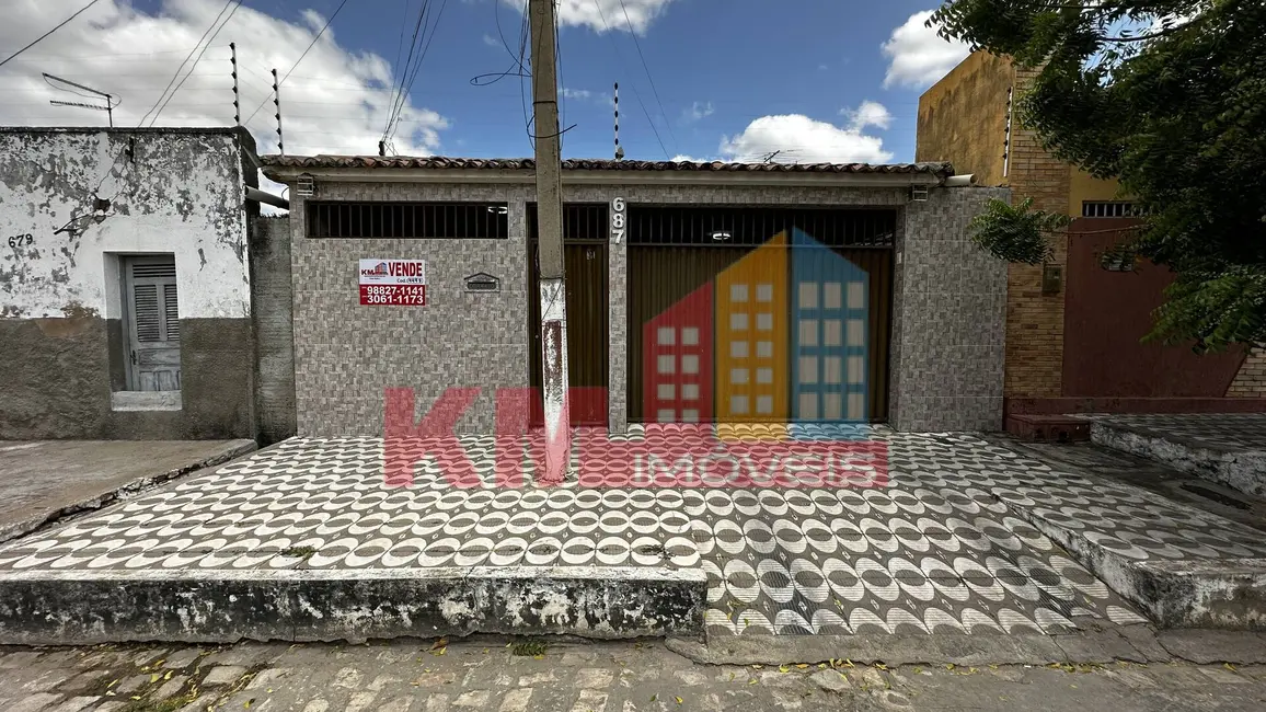 Foto 1 de Casa com 3 quartos à venda, 128m2 em Bom Jardim, Mossoro - RN