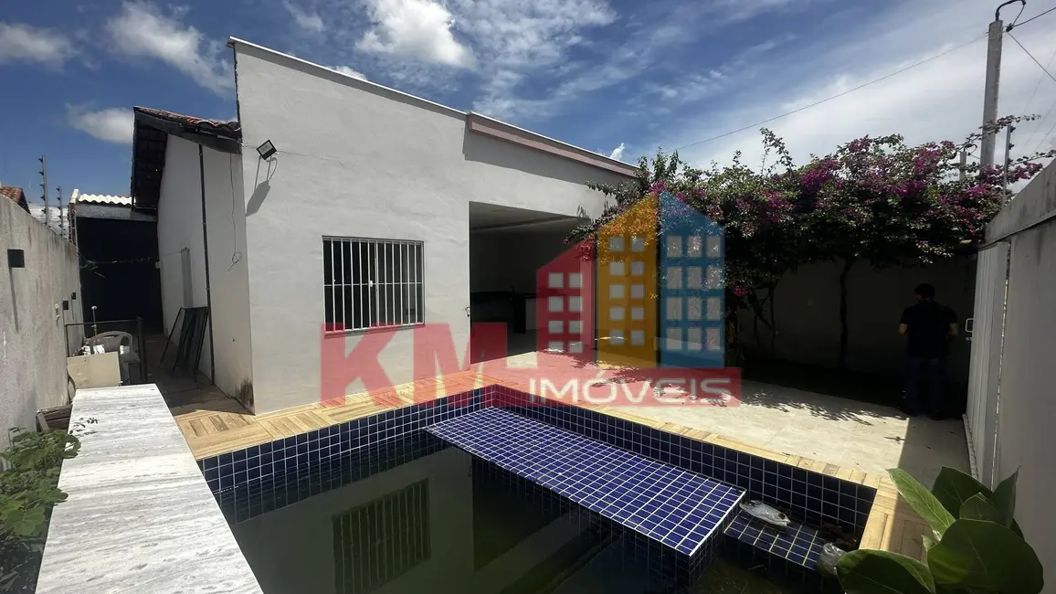 Foto 1 de Casa com 2 quartos à venda, 170m2 em Santa Júlia, Mossoro - RN