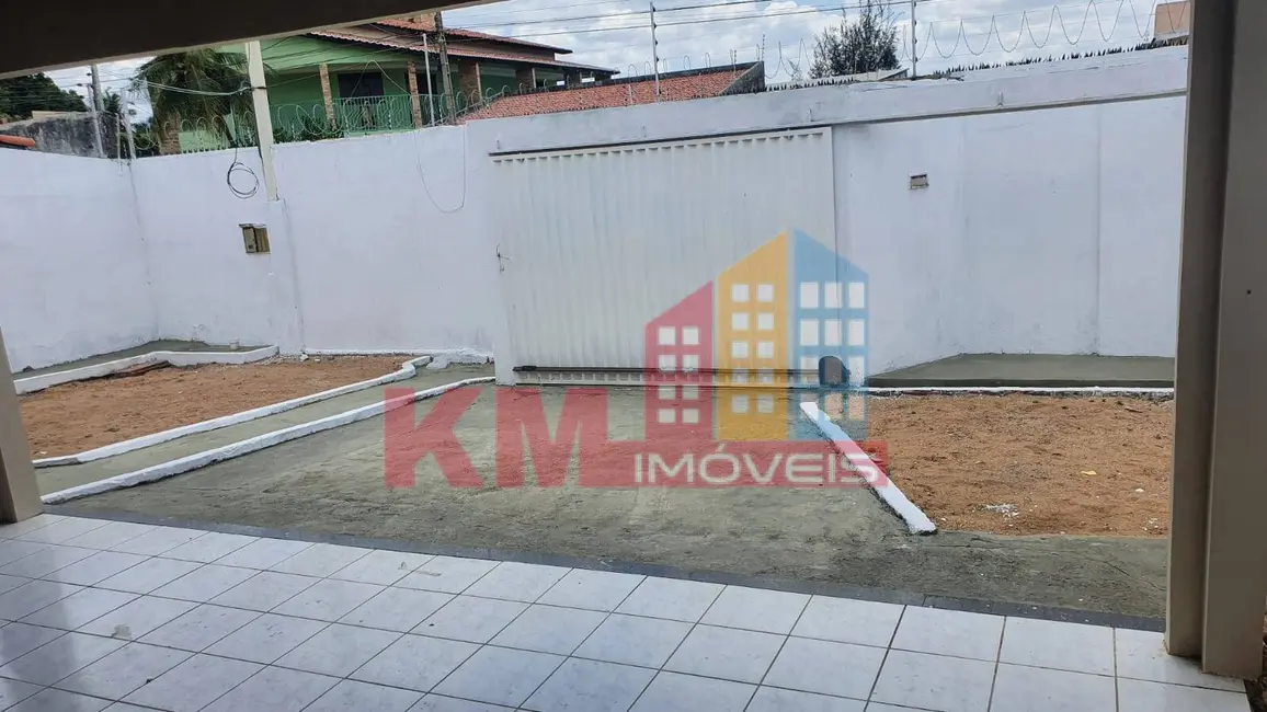 Foto 2 de Casa com 3 quartos à venda, 450m2 em Presidente Costa e Silva, Mossoro - RN