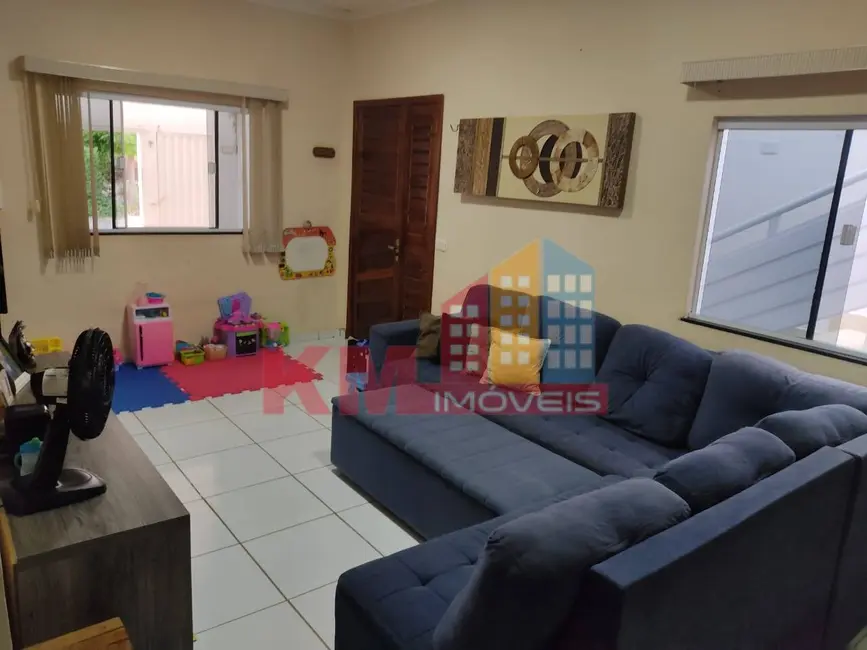Foto 4 de Casa com 4 quartos à venda, 205m2 em Itapetinga, Mossoro - RN