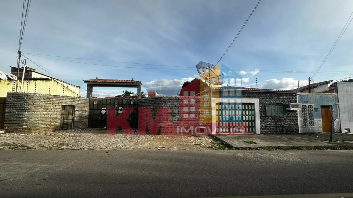 Foto 1 de Casa com 3 quartos à venda, 999m2 em Boa Vista, Mossoro - RN