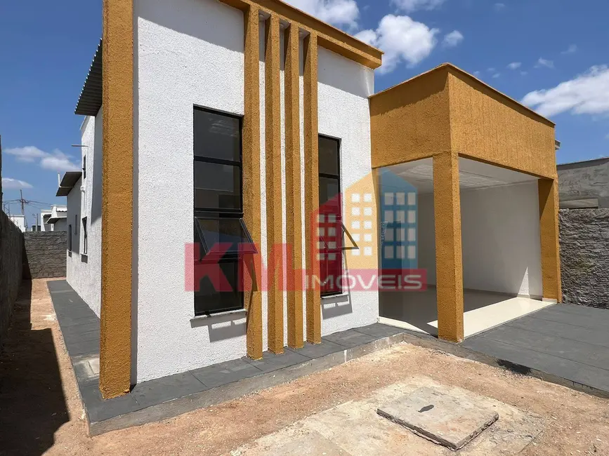 Foto 1 de Casa com 3 quartos à venda, 115m2 em Bela Vista, Mossoro - RN