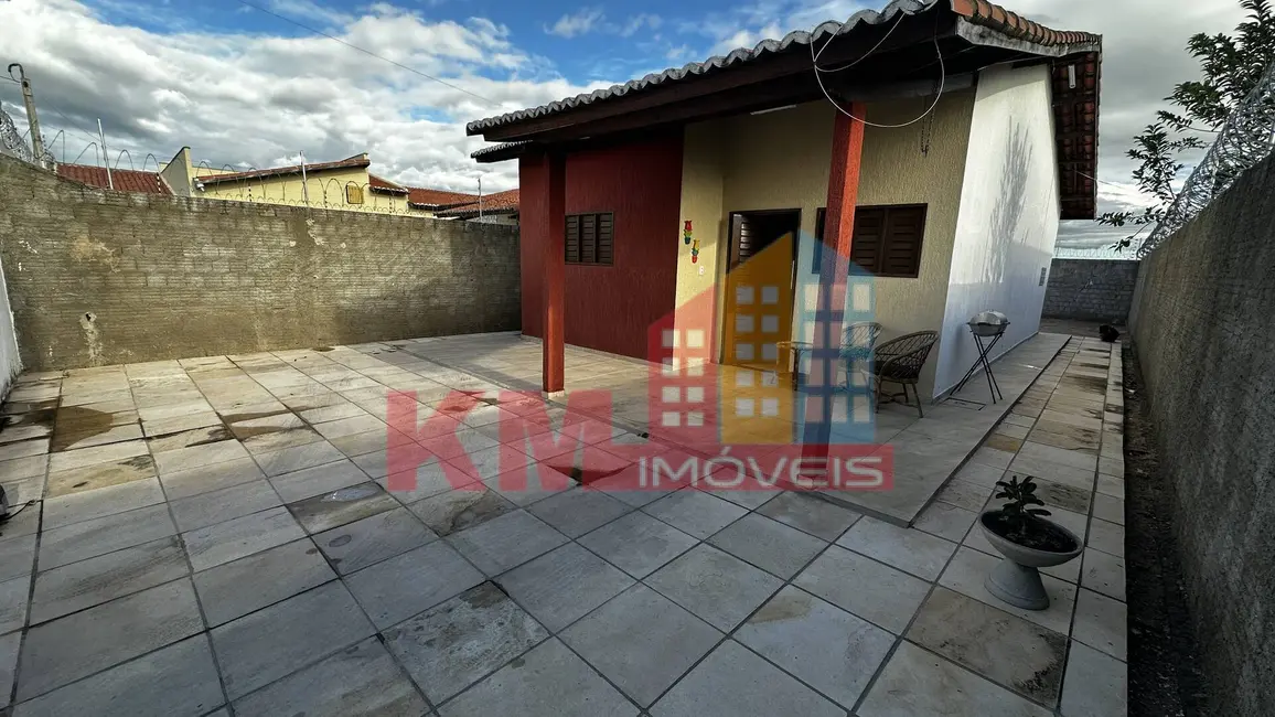 Foto 2 de Casa com 2 quartos à venda, 82m2 em Alto do Sumaré, Mossoro - RN