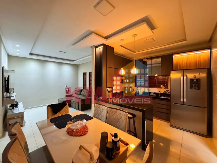 Foto 1 de Casa com 2 quartos à venda, 130m2 em Alto do Sumaré, Mossoro - RN