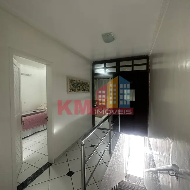 Apartamento com 3 quartos para alugar, 999m2 em Bom Jardim, Mossoro - RN - imagem 5 Foto 5 de Apartamento com 3 quartos para alugar, 999m2 em Bom Jardim, Mossoro - RN