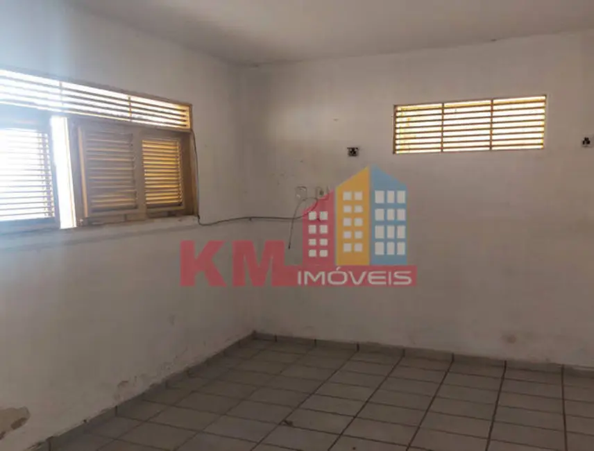 Foto 9 de Casa com 4 quartos à venda, 312m2 em Doze Anos, Mossoro - RN