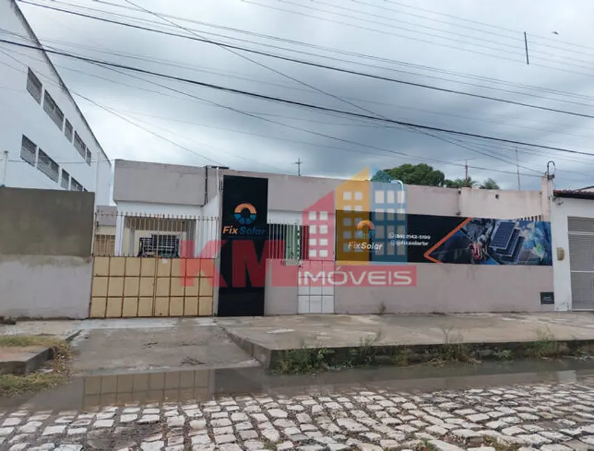 Foto 1 de Casa com 4 quartos à venda, 312m2 em Doze Anos, Mossoro - RN