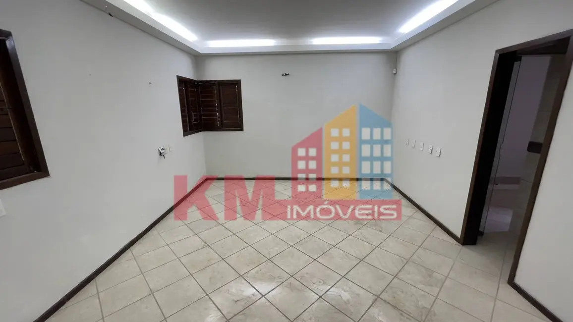 Foto 3 de Casa com 5 quartos para alugar, 1620m2 em Presidente Costa e Silva, Mossoro - RN