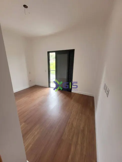 Sobrado com 3 quartos à venda, 186m2 em Jardim do Lago, Atibaia - SP - imagem 9 Foto 9 de Sobrado com 3 quartos à venda, 186m2 em Jardim do Lago, Atibaia - SP