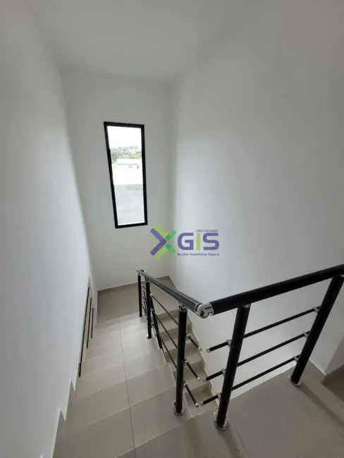 Sobrado com 3 quartos à venda, 186m2 em Jardim do Lago, Atibaia - SP - imagem 8 Foto 8 de Sobrado com 3 quartos à venda, 186m2 em Jardim do Lago, Atibaia - SP