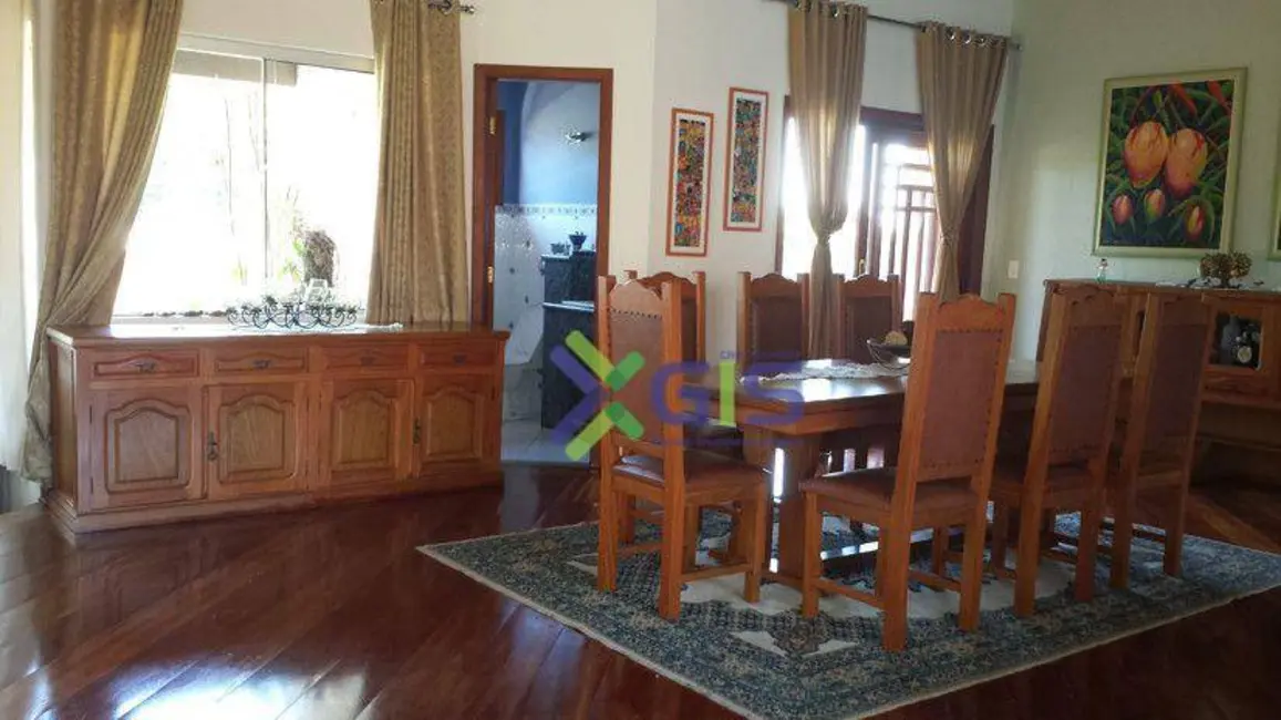 Foto 4 de Casa com 3 quartos à venda, 1000m2 em Vila Santista, Atibaia - SP