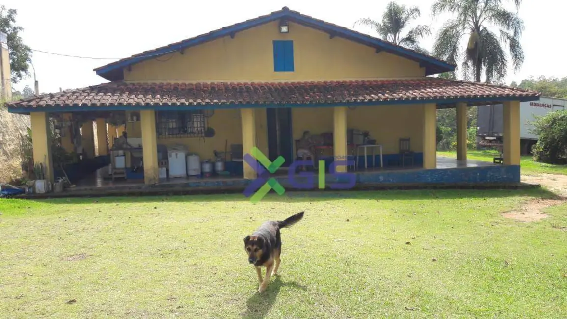 Foto 2 de Chácara com 4 quartos à venda, 3000m2 em Centro, Piracaia - SP