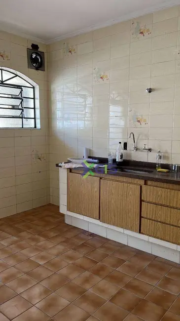 Foto 6 de Casa com 4 quartos à venda, 576m2 em Atibaia - SP