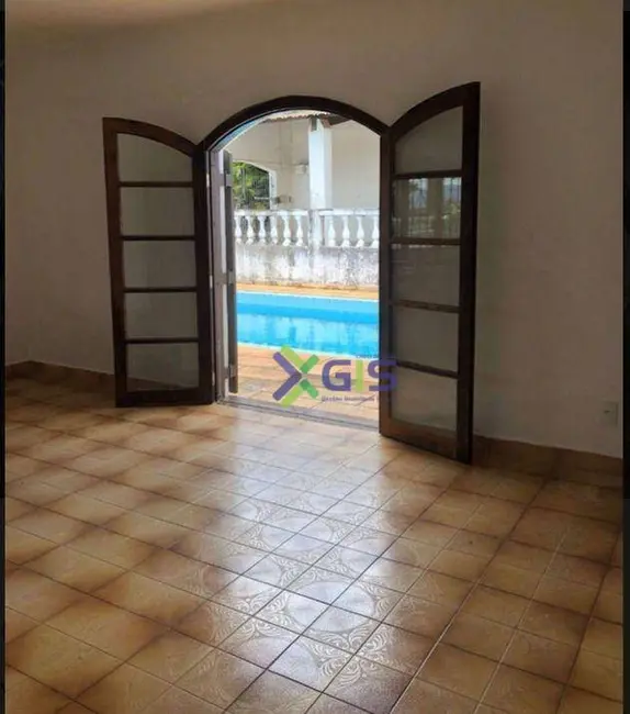 Foto 9 de Casa com 4 quartos à venda, 576m2 em Atibaia - SP