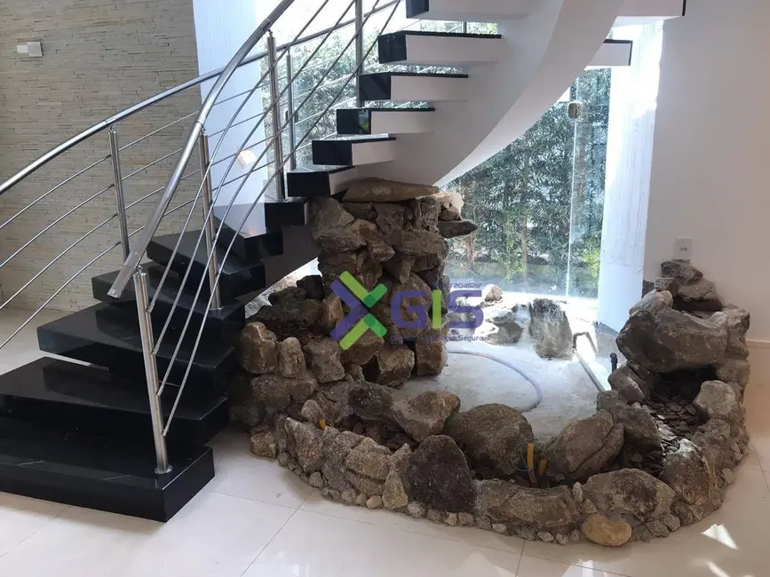 Foto 8 de Casa com 4 quartos à venda, 642m2 em Atibaia Jardim, Atibaia - SP