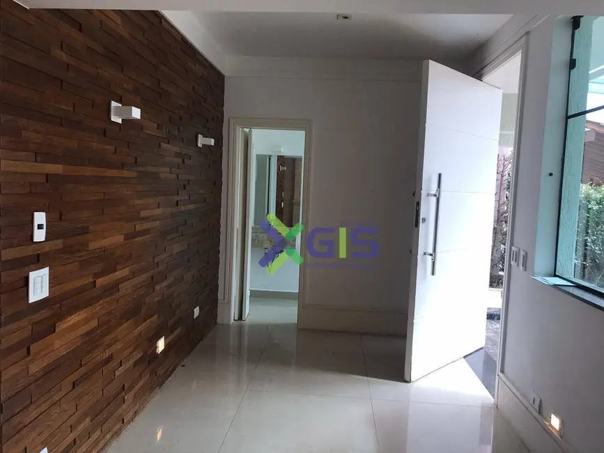 Foto 4 de Casa com 4 quartos à venda, 642m2 em Atibaia Jardim, Atibaia - SP