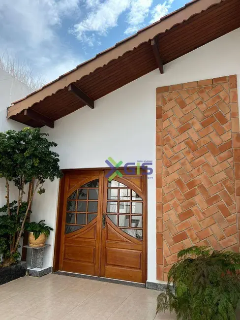 Foto 1 de Casa com 4 quartos à venda, 500m2 em Vila Esperia ou Giglio, Atibaia - SP