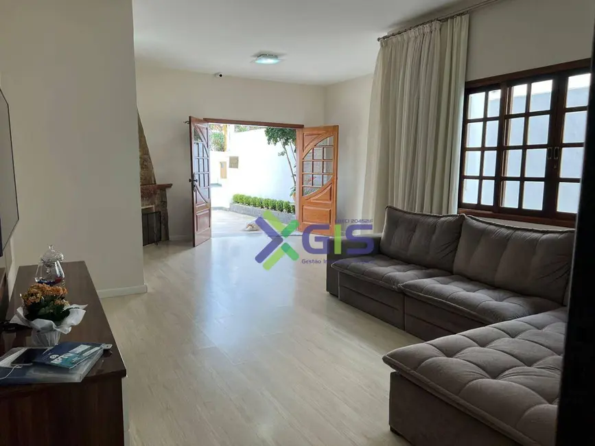 Foto 3 de Casa com 4 quartos à venda, 500m2 em Vila Esperia ou Giglio, Atibaia - SP