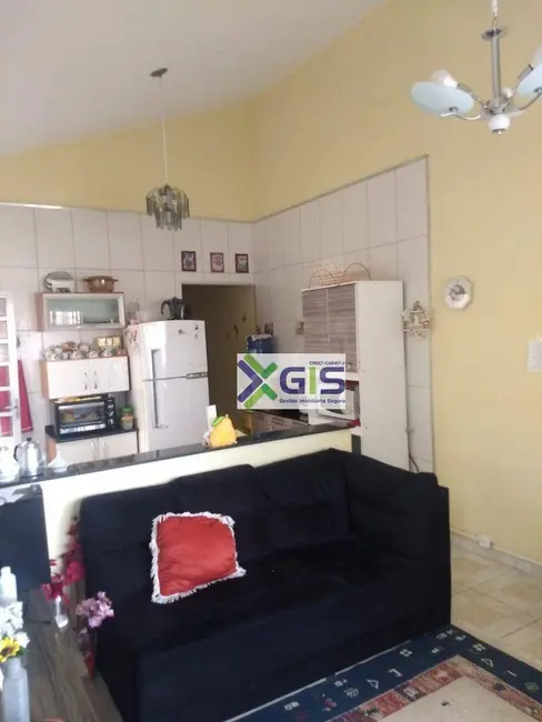 Foto 9 de Casa de Condomínio com 2 quartos à venda, 125m2 em Bom Jesus Dos Perdoes - SP