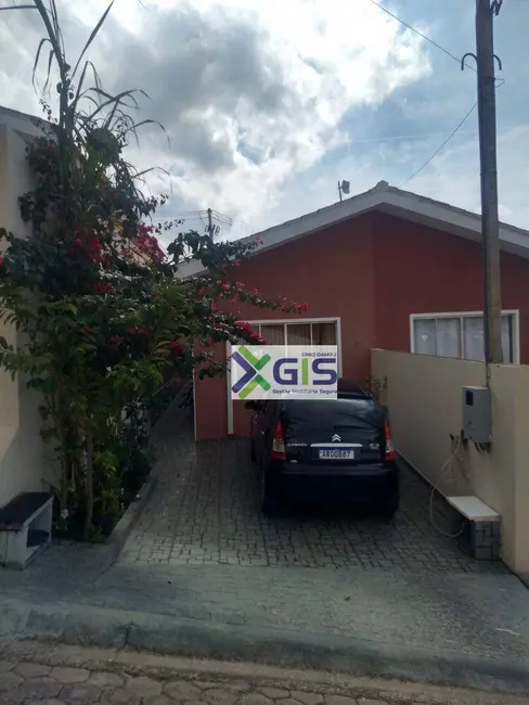 Foto 1 de Casa de Condomínio com 2 quartos à venda, 125m2 em Bom Jesus Dos Perdoes - SP