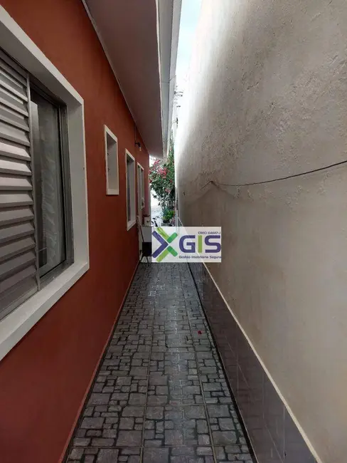 Foto 8 de Casa de Condomínio com 2 quartos à venda, 125m2 em Bom Jesus Dos Perdoes - SP