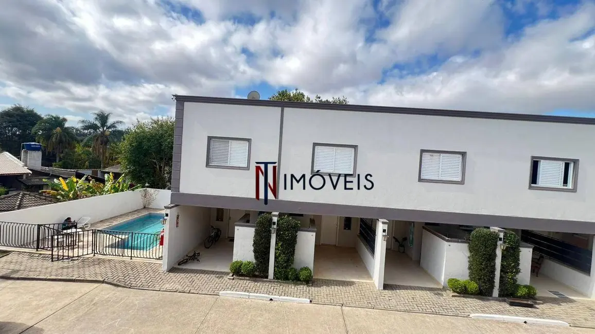 Foto 1 de Casa de Condomínio com 2 quartos para alugar, 100m2 em Jardim Estância Brasil, Atibaia - SP