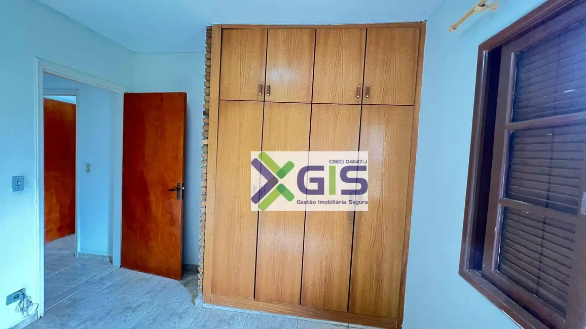 Casa de Condomínio com 3 quartos à venda, 1600m2 em Piracaia - SP - imagem 4 Foto 4 de Casa de Condomínio com 3 quartos à venda, 1600m2 em Piracaia - SP