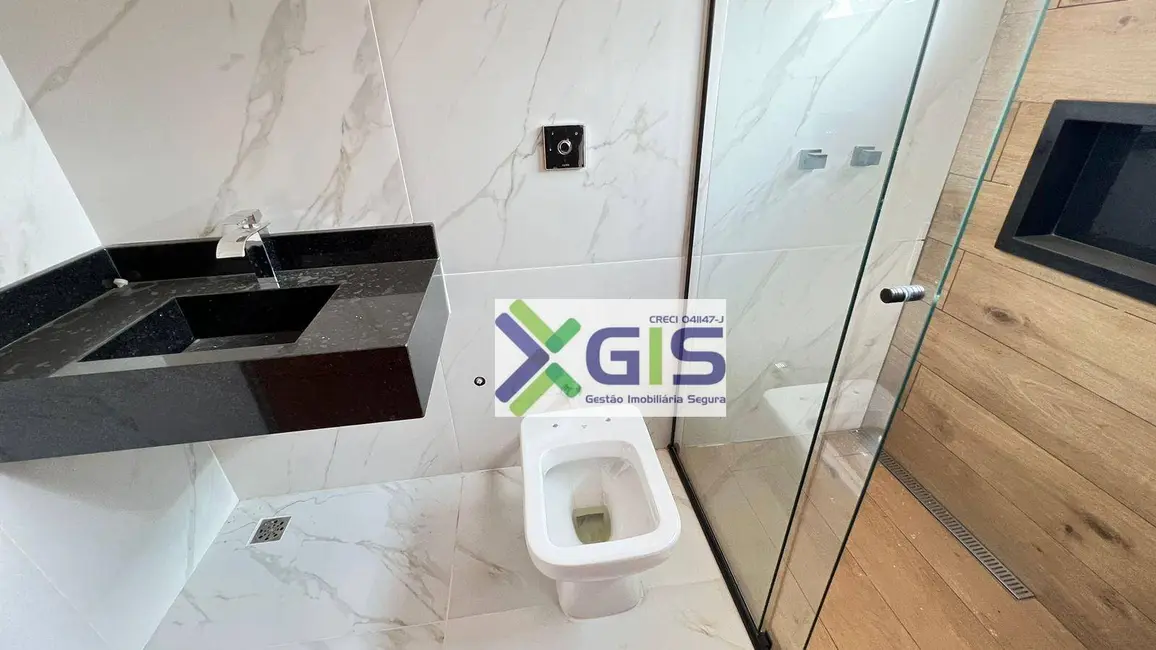 Casa de Condomínio com 3 quartos à venda, 364m2 em Rio Abaixo, Atibaia - SP - imagem 3 Foto 3 de Casa de Condomínio com 3 quartos à venda, 364m2 em Rio Abaixo, Atibaia - SP