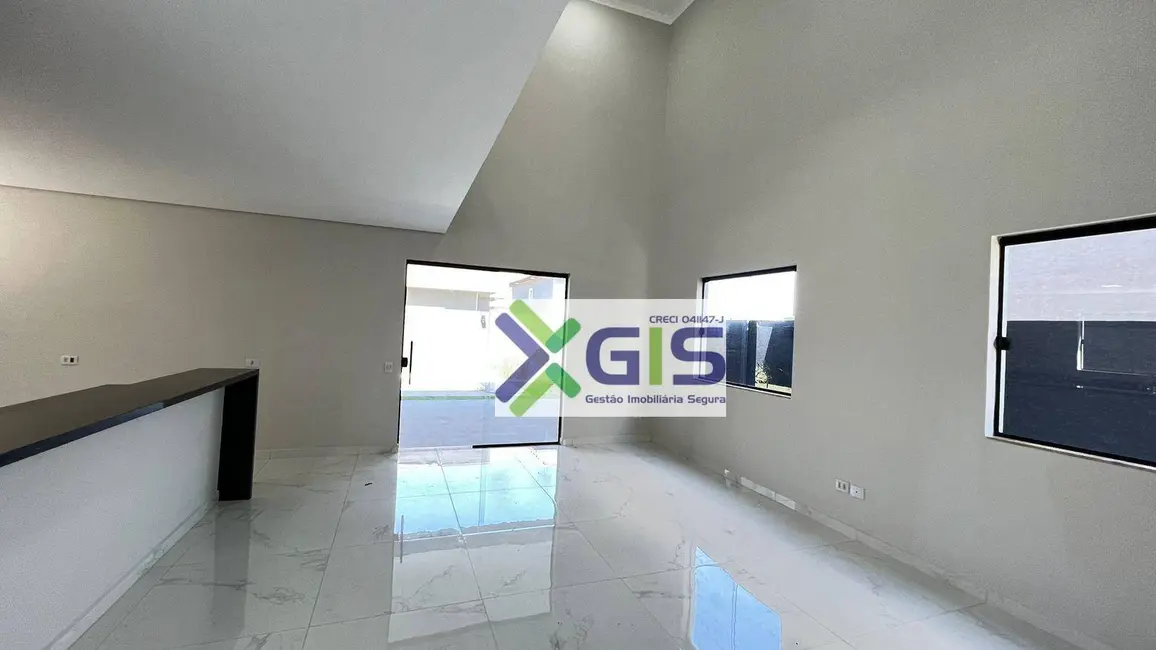 Foto 3 de Casa com 3 quartos à venda, 300m2 em Atibaia - SP