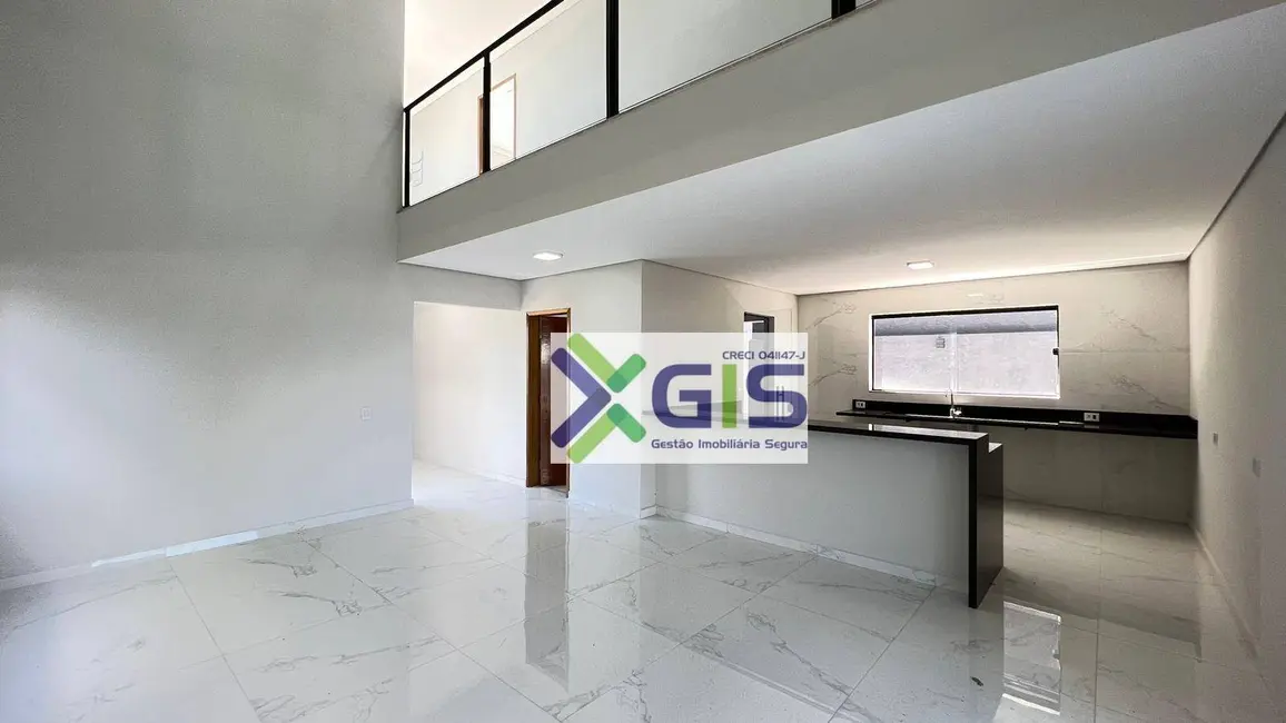 Foto 2 de Casa com 3 quartos à venda, 300m2 em Atibaia - SP