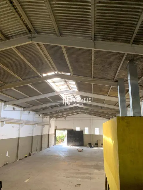 Foto 2 de Armazém / Galpão à venda e para alugar, 1600m2 em Atibaia Jardim, Atibaia - SP