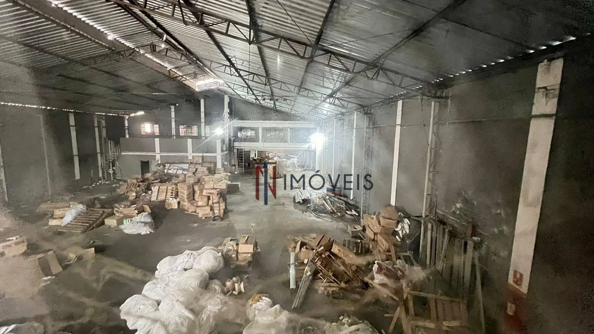 Armazém / Galpão para alugar, 2100m2 em Recreio Estoril, Atibaia - SP - imagem 3 Foto 3 de Armazém / Galpão para alugar, 2100m2 em Recreio Estoril, Atibaia - SP