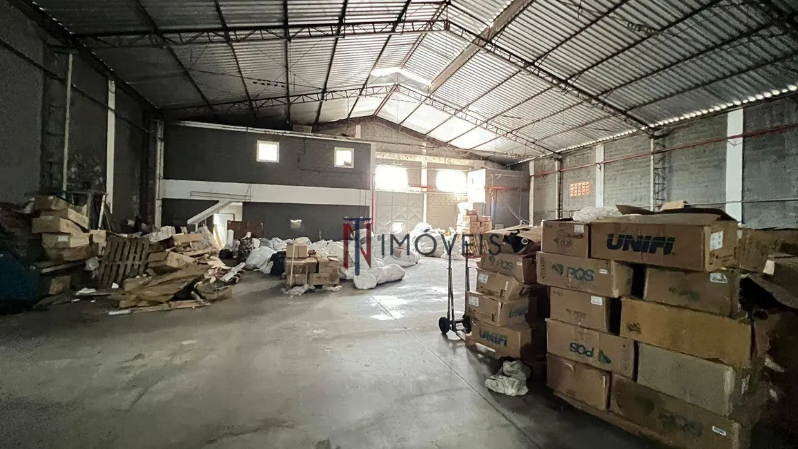 Armazém / Galpão para alugar, 2100m2 em Recreio Estoril, Atibaia - SP - imagem 1 Foto 1 de Armazém / Galpão para alugar, 2100m2 em Recreio Estoril, Atibaia - SP