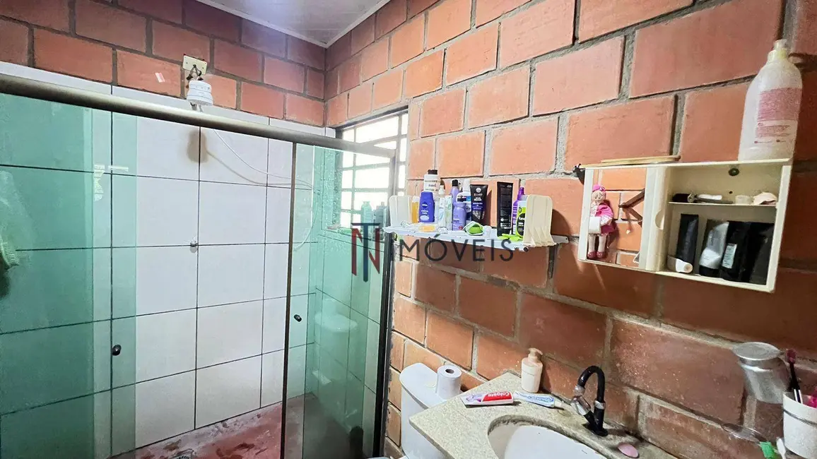 Foto 6 de Chácara com 3 quartos à venda, 2200m2 em Piracaia - SP