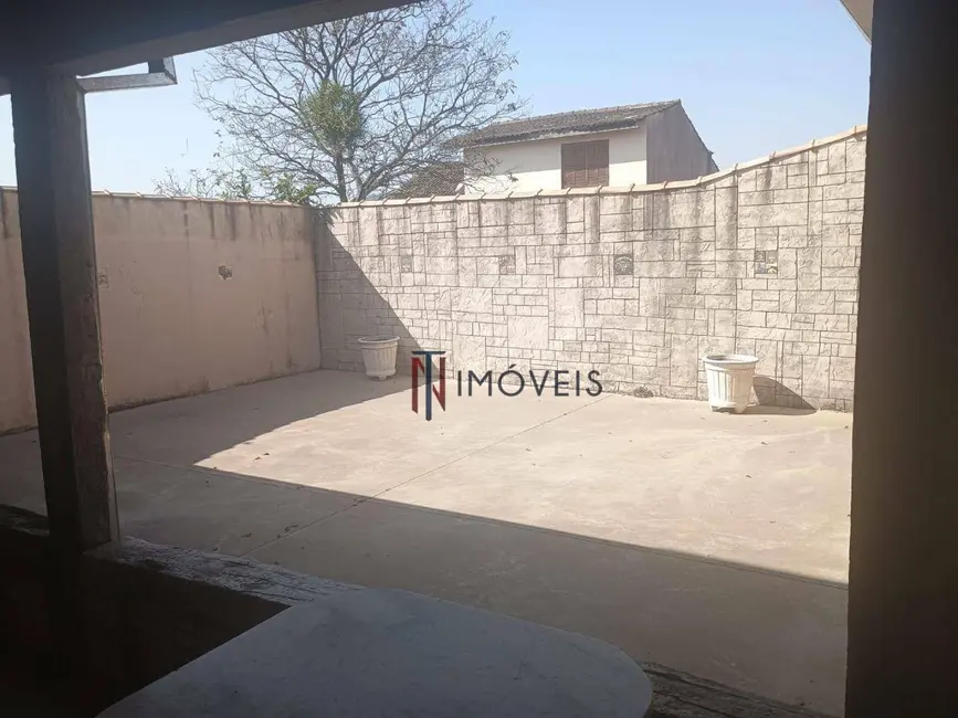 Foto 6 de Casa com 3 quartos à venda, 250m2 em Bom Jesus Dos Perdoes - SP