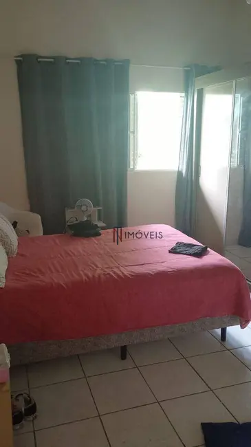 Foto 2 de Casa com 5 quartos à venda, 203m2 em Piracaia - SP